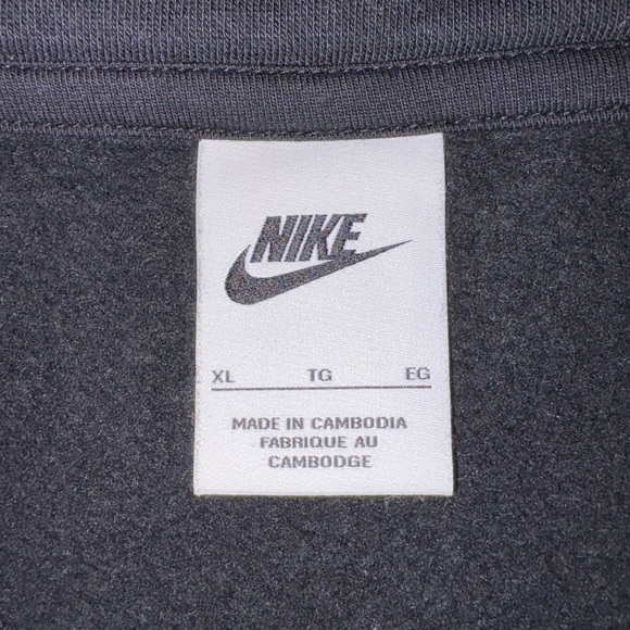 Nike Black Long-Sleeve Quarter-Zip with White Accents XL - Picture 3 of 3
